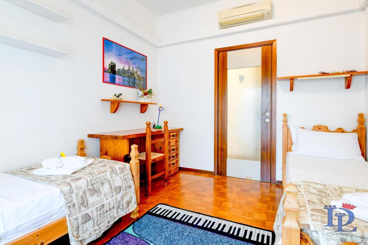 Desenzanoloft Official Partner Marriott Homes & Villas - The Sunflower Front Lake Desenzano del Garda Exterior foto