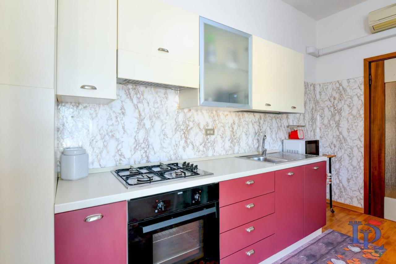 Desenzanoloft Official Partner Marriott Homes & Villas - The Sunflower Front Lake Desenzano del Garda Exterior foto